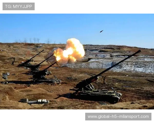 朝鲜首次使用集束弹？重炮开轰，朝鲜大集体