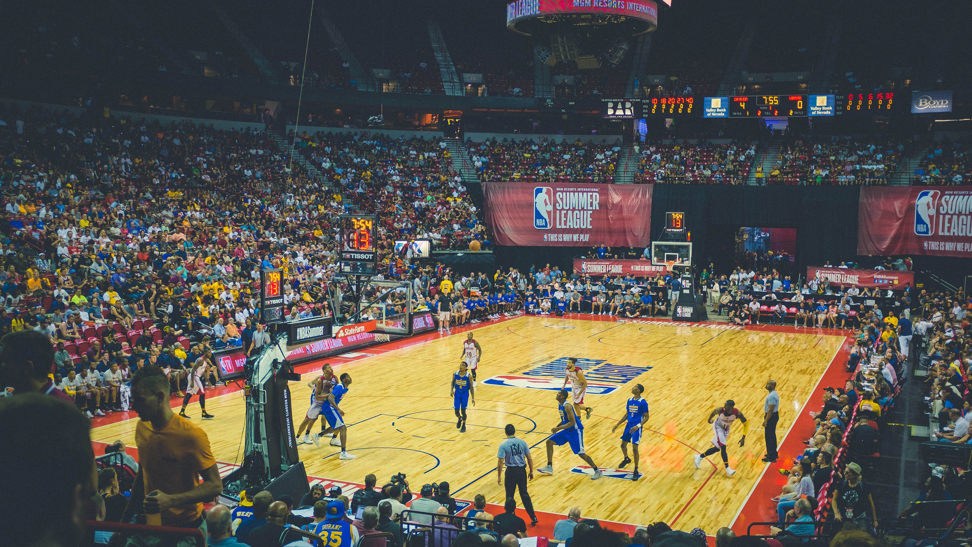 中国足球女子联赛热度攀升，中国队女子足球