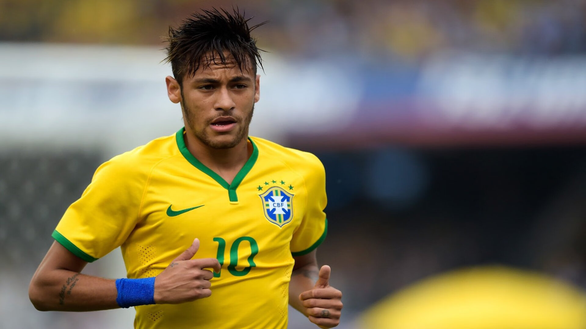 米兰体育app在线下载-冠军故事：本年度青年运动员成长纪实特写，青年运动员的故事