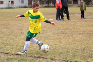 米兰全站APP正式版下载-武汉三镇被保级！邓卓翔坦言，胜利的滋味不该是别人送的，邓卓翔百科